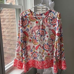 Light weight blouse